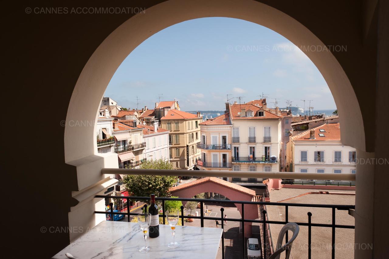 Blanc Cel Apartment